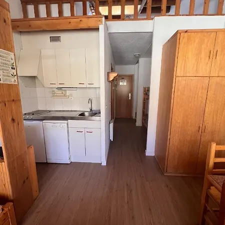 Attic Loft Apartment *